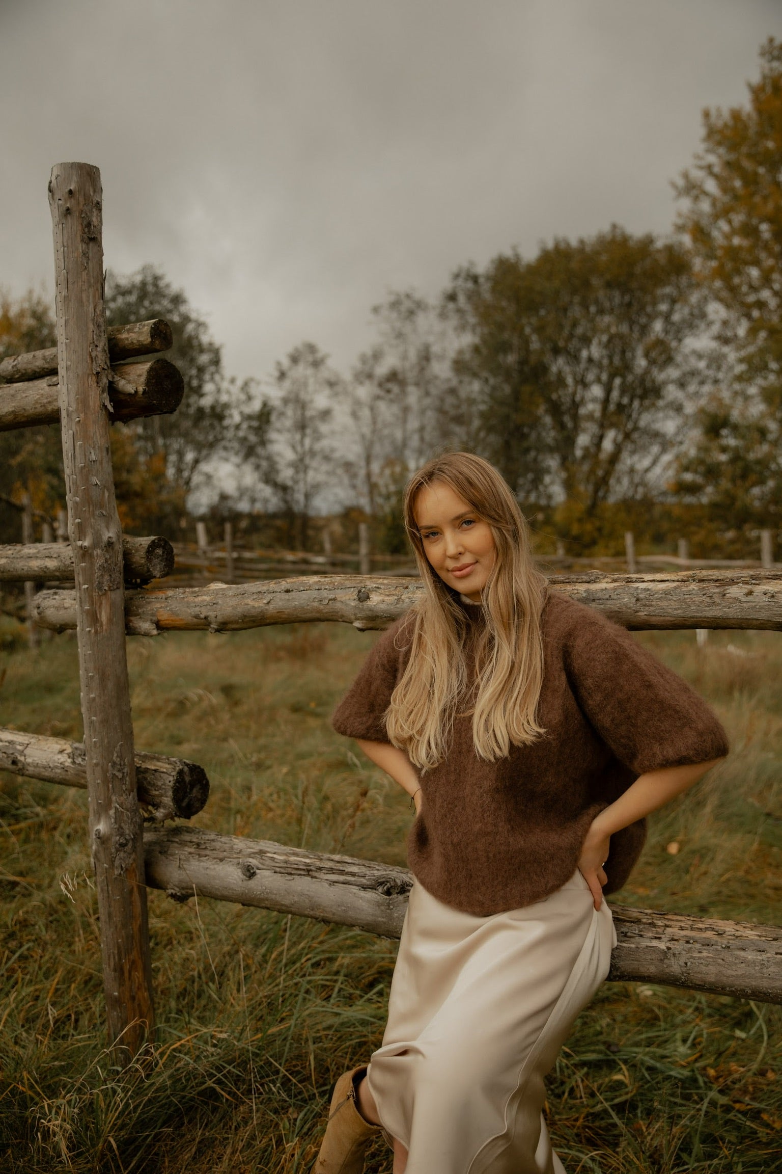 Choco Megztinis Trumpomis Rankovėmis